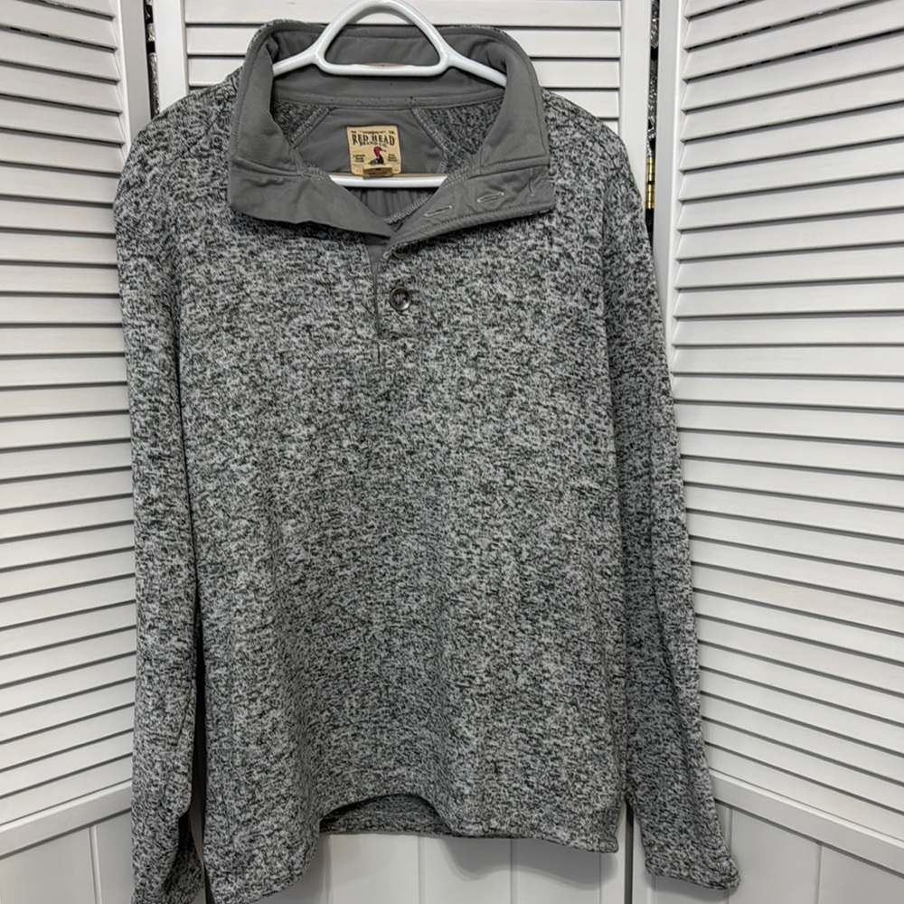 RedHead Men's Heathered Gray Sweater